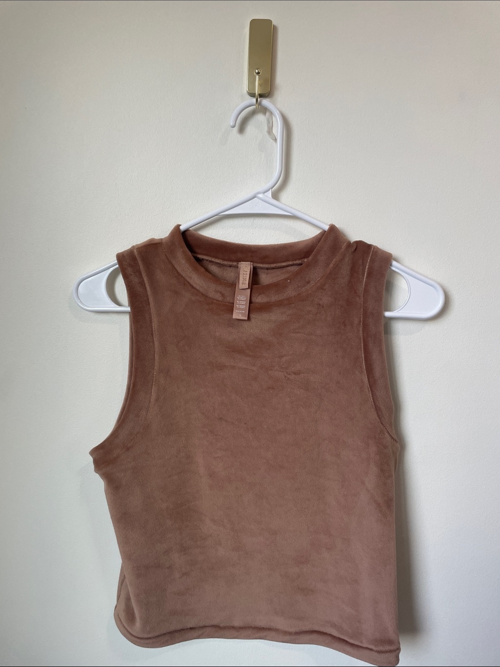SKIMS Plush Sleeveless Tank in Dusty Rose Brown